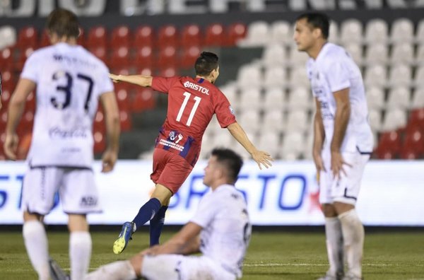 Cerro Porteño arrolla a Sol de América - Fotos - ABC Color