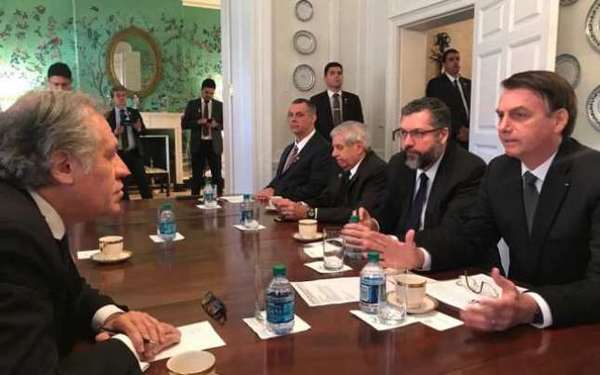 Bolsonaro y el secretario general de OEA tratan la situación de Cuba y Venezuela | .::Agencia IP::.