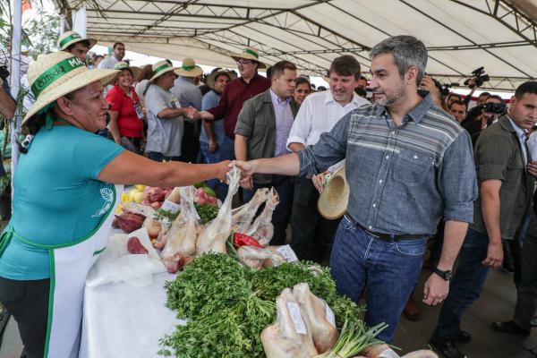 Jefe de Estado visitó zona del Alto Paraná