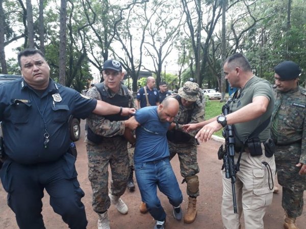 Preso fugado generó pánico en colegio esteño - Nacionales - ABC Color