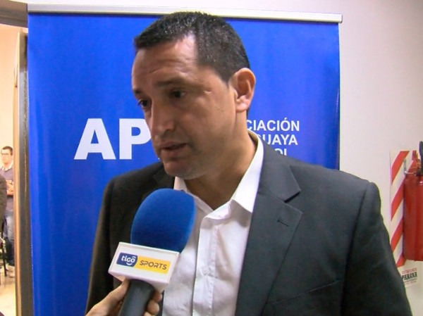 Las opiniones sobre la implementación del VAR en el fútbol paraguayo