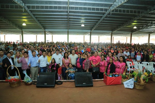 Tekoporã beneficia a familias de Yguazú y Minga Guazú - ADN Paraguayo