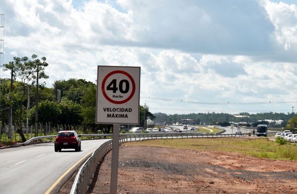 Máxima de 60 km/h en Silvio Pettirossi | Paraguay en Noticias