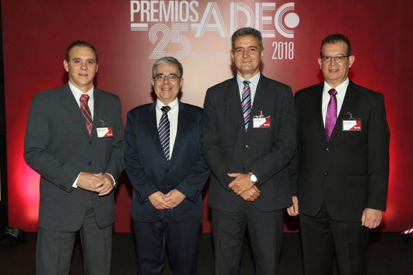 La gala de los Premios ADEC