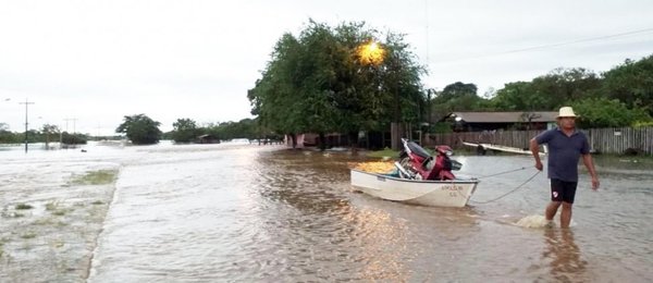 Comienza el desabastecimiento en Paso Barreto debido a inundaciones - Edicion Impresa - ABC Color