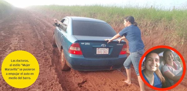 ¡DOCTORAS DE HIERRO! Ni la lluvia ni el barro las atajaron