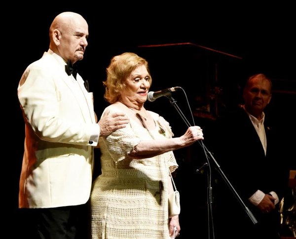 Premios Edda: una fiesta teatral - Edicion Impresa - ABC Color