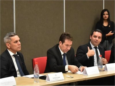 Gobierno plantea paquete de leyes para formalizar y potenciar mipymes