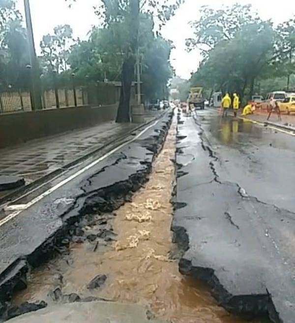 Raudal llevó parte de obras de alcantarillado - ADN Paraguayo