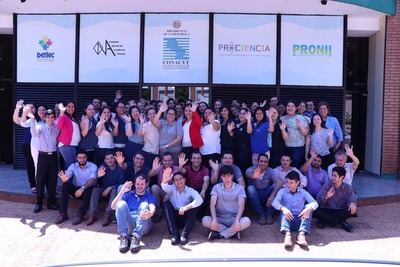Paraguay promueve formación de magíster y doctorado en investigación - .::RADIO NACIONAL::.