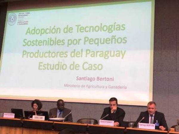 Paraguay presenta su experiencia en el uso de biotecnología por parte de pequeños productores - Edicion Impresa - ABC Color