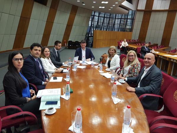 Comisión de Legislación del Senado promete analizar la ley del Jurado » Ñanduti