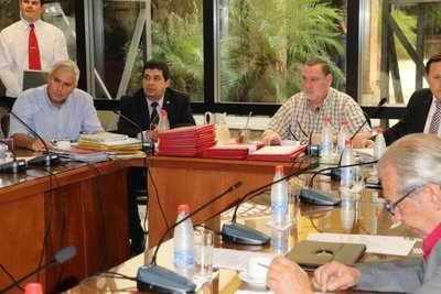 Elecciones CDE: no hay acuerdo con los Zacarías, según Velázquez - 730am - ABC Color
