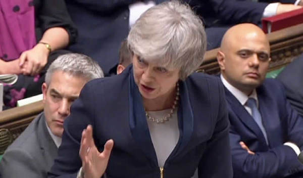 May defiende que el Parlamento tome una "decisión final" sobre el "brexit" » Ñanduti