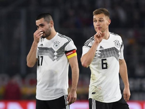La nueva Alemania no pasa de un empate ante Serbia