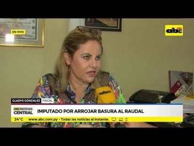Imputado por arrojar basura al raudal - Tv - ABC Color