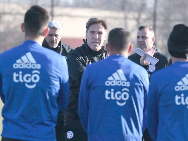 LA SELE Ya trabaja en suelo yanqui