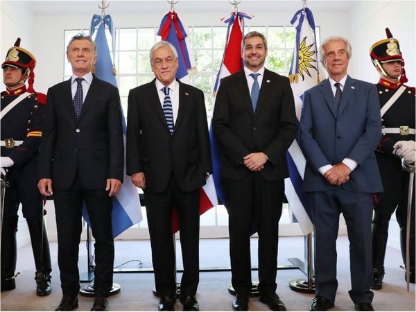 Abdo desautoriza a Velázquez a usar los recursos de Itaipú