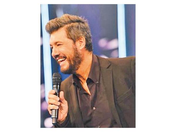 Tinelli convoca a paraguayos