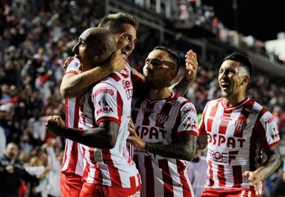 Estreno internacional de Unión con un triunfo - Deportes - ABC Color