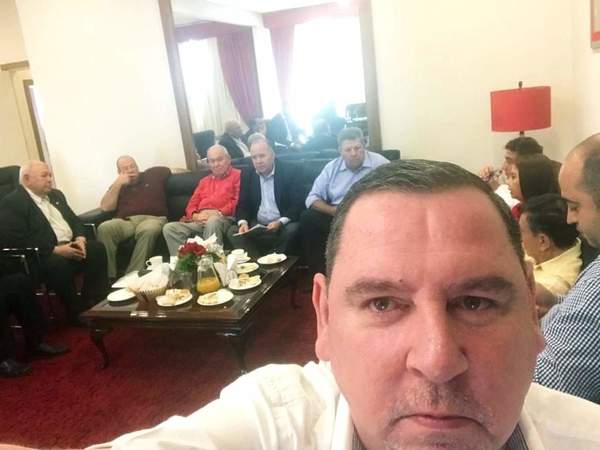 Zacarías reaparece y dice que elecciones en CDE son ilegítimas