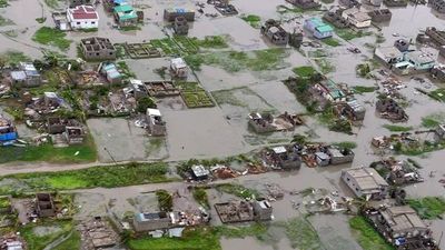 200.000 personas afectadas por ciclón e inundaciones en Zimbabue