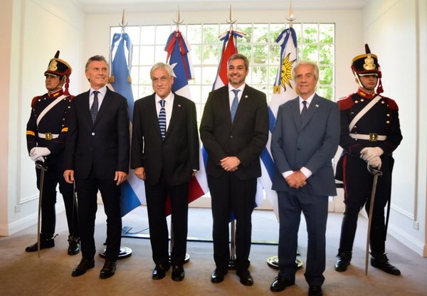 Jefes de Estado confirman candidatura conjunta para Mundial 2030 - .::RADIO NACIONAL::.