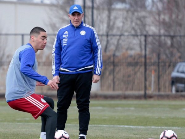 Miguel Almirón habla de la intensidad en los entrenamientos de Berizzo