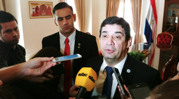 HOY / Usar la Itaipú para campaña: “Jamás salió eso de mi boca”, dice Velázquez