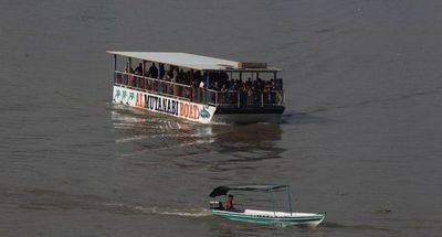 Irak: al menos 54 muertos y 28 desaparecidos en naufragio de un ferry