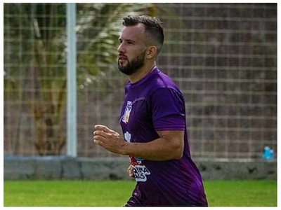 "No está muerto aquel que  pelea"