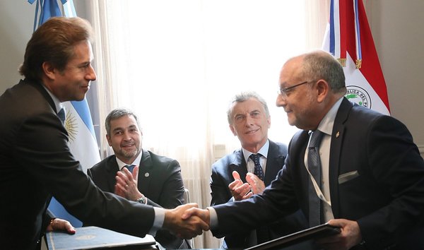 Paraguay y Argentina acuerdan habilitar represa de Yacyretá como puente internacional