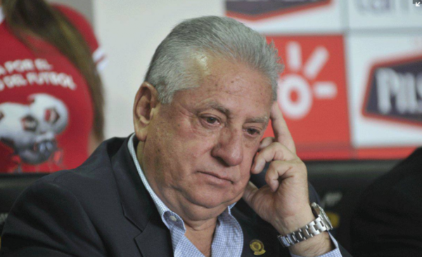 HOY / Ex dirigente de fútbol, suspendido de por vida