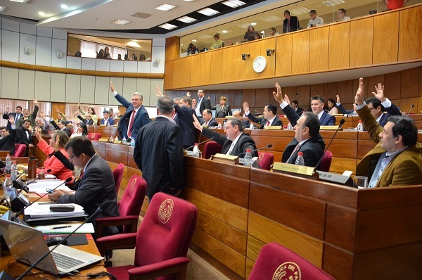Senadores se declaran provida y profamilia
