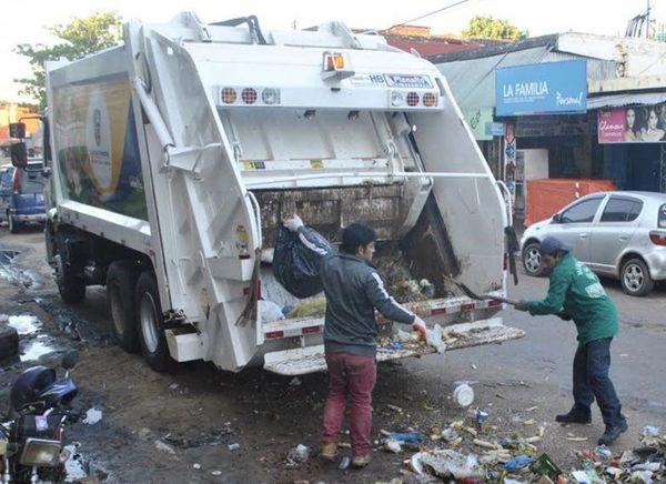 El recolector de basura, el hantavirus y la tía piadosa - Periodismo Joven - ABC Color