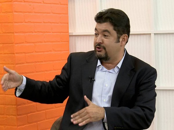 Gobierno de Nicolás Maduro acusa de terrorismo a colaborador de Guaidó