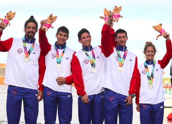 Paraguay suma plata