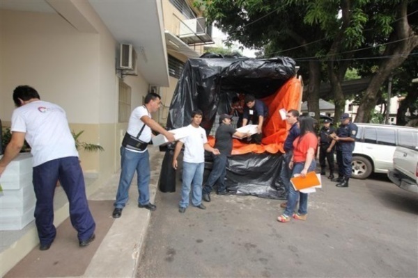 Maletines electorales llegan hoy a CDE