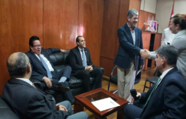 Contraloría inicia auditoría en Municipalidad de San Lorenzo - Radio 1000 AM