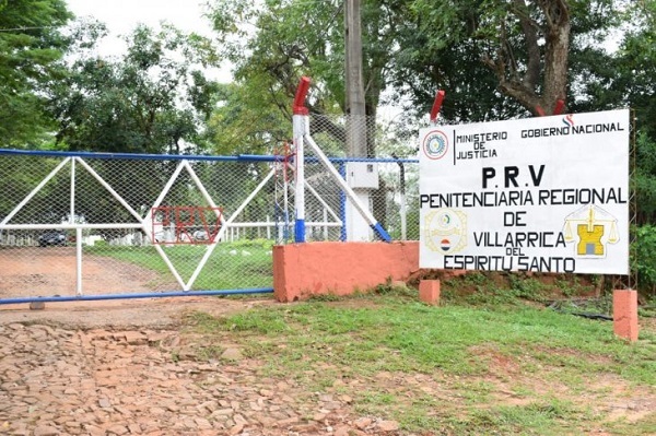 Papo Morales agrede con estoque a otros reclusos