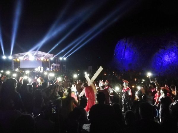Piden declarar de interés nacional el evento Vía Crucis en cerro Ñemby - Nacionales - ABC Color