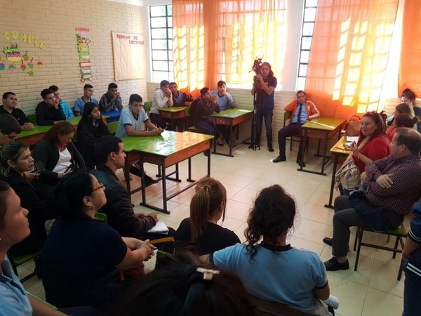 Levantan toma de colegio - Nacionales - ABC Color