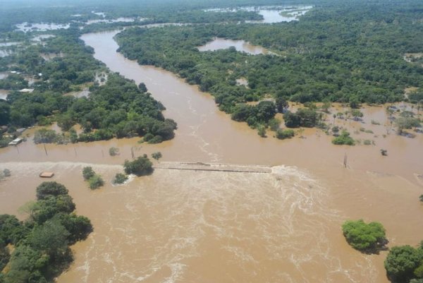 Cerca de 8.000 familias afectadas por el temporal | Paraguay en Noticias