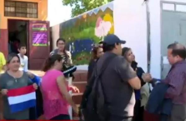 Se levanta toma en escuela de Lambaré - C9N