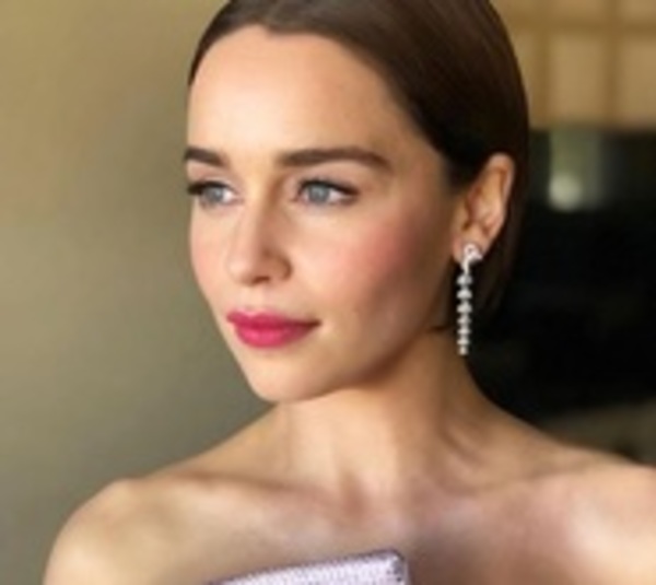 Emilia Clarke desvela que sufrió dos aneurismas tras "Juego de tronos" - Paraguay.com