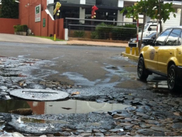 "El 60% de los asfaltados de Asunción ya superó su vida útil"