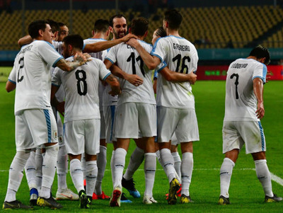 Uruguay supera a Uzbekistán por la China Cup