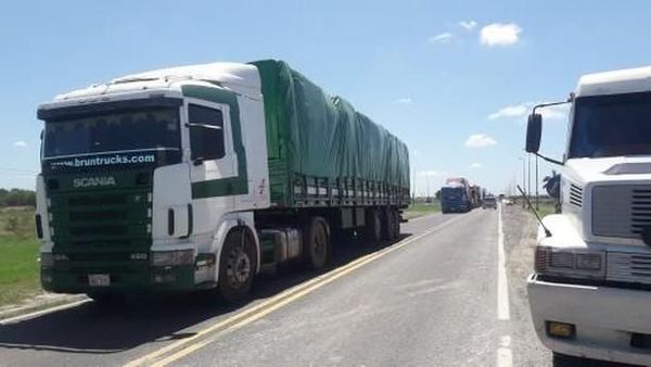 Argentinos cierran puente entre Clorinda y Falcón | Paraguay en Noticias