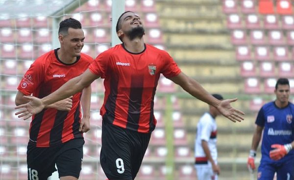 Tito Frutos y su primer gol en Venezuela - Deportes - ABC Color