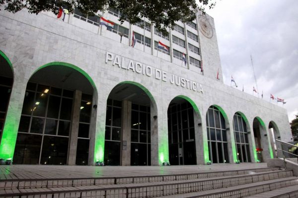 La Corte adopta medidas preocupada por presunto riesgo de incumplimiento de convenios internacionales